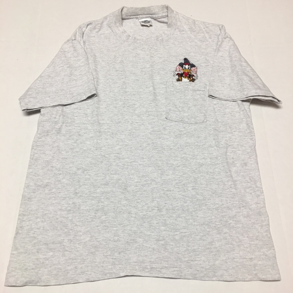 Vintage Donald Duck Disney pocket logo t shirt